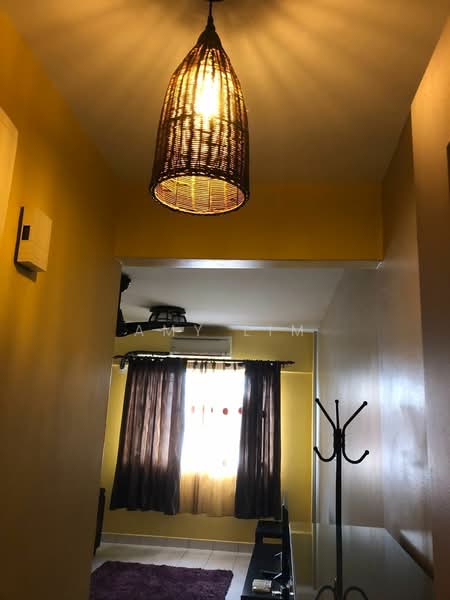 For Rent - Avenue Court