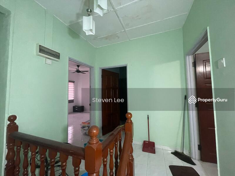 For Sale - [Renovation] 2 Storey Terrace House, Taman Rawang Perdana 1, Rawang