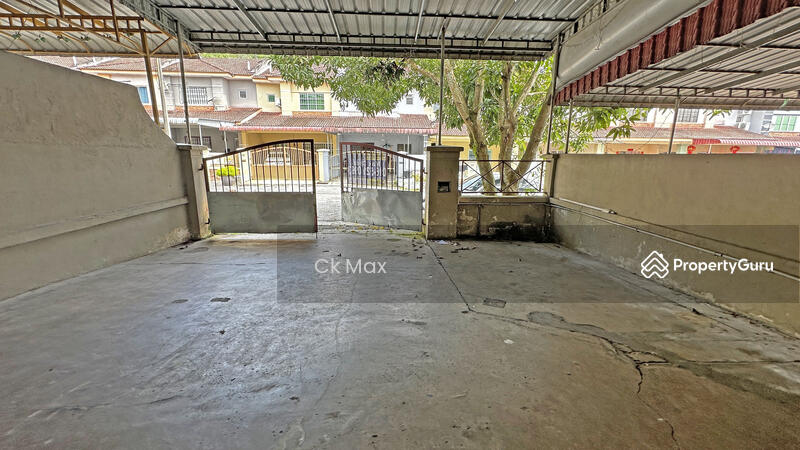 For Sale - PUNCAK JELAPANG MAJU