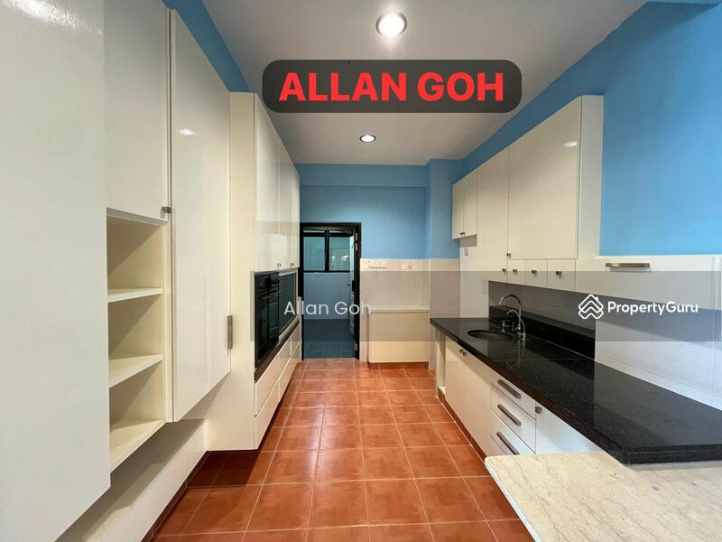 Untuk Dijual - Scotland Villa