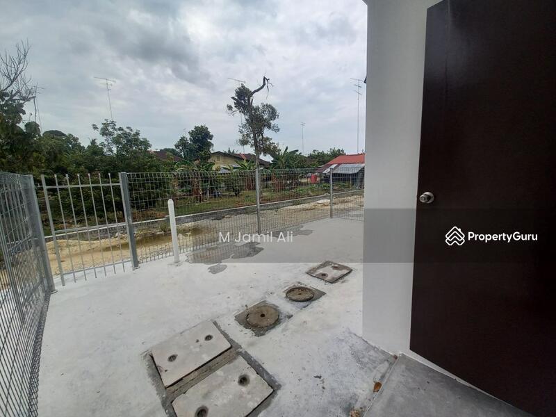 Untuk Dijual - parit jawa