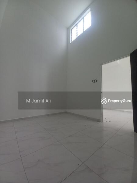 Untuk Dijual - parit jawa