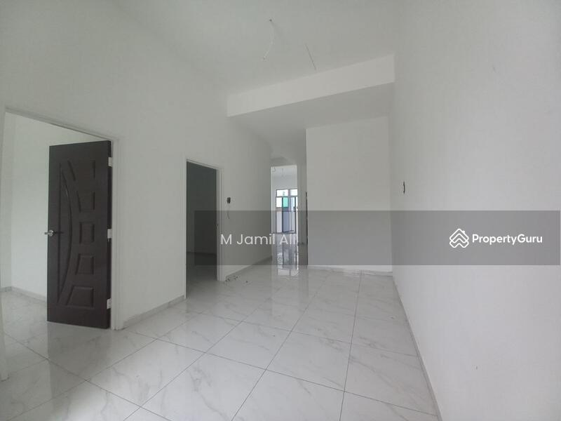 Untuk Dijual - parit jawa