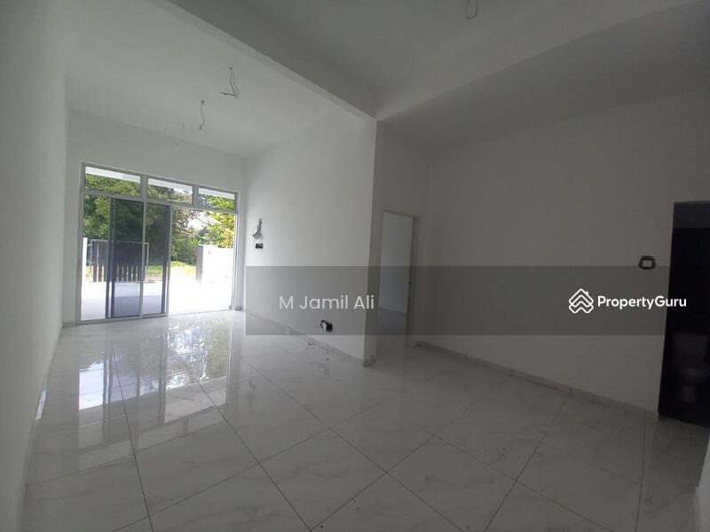 Untuk Dijual - parit jawa