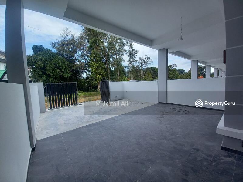 Untuk Dijual - parit jawa
