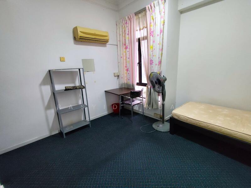 Untuk Dijual - Villa Putra