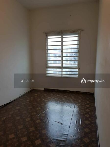 For Sale - Zan Ara