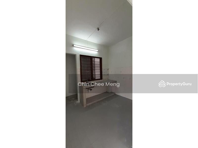 For Sale - Pandan Heights Condominium