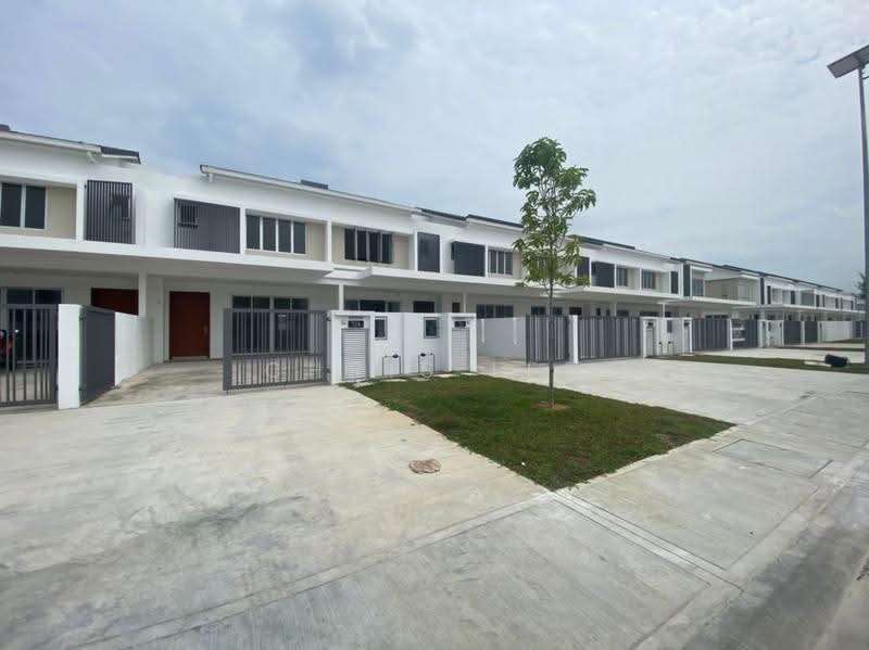 2-storey Terraced House for Rent in Bandar Gamuda Cove (Dengkil) - Chris Lee - Exterior - PropertyGuru.com.my