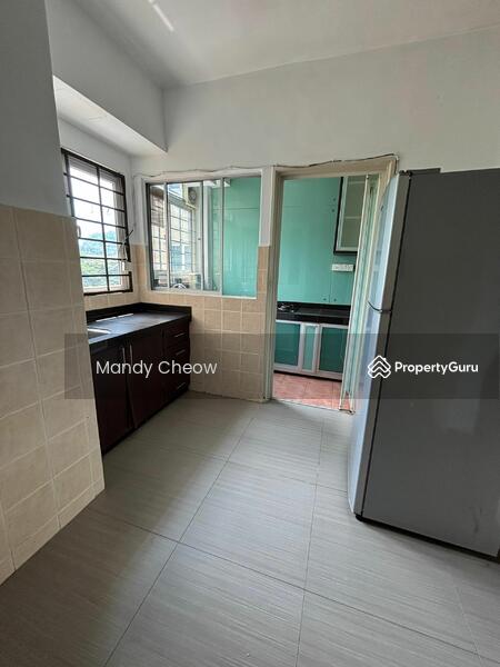 For Rent - Paradesa Tropika II