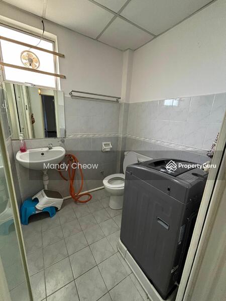 For Rent - Paradesa Tropika II