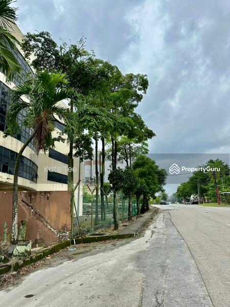 Untuk Dijual - Taman Perindustrian Gembira