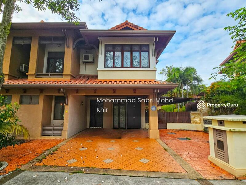 Front view of 2 Storey SemI Detached House @ Presint 14, Putrajaya. 