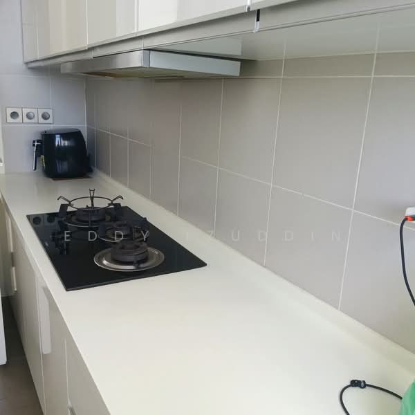 Service Residence for Sale at Icon Residence - Eddy Izuddin - Kitchen - PropertyGuru.com.my