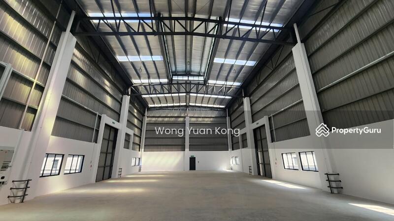 For Rent - i8 Bandar Bukit Raja Detached Factory 1.5sty with office