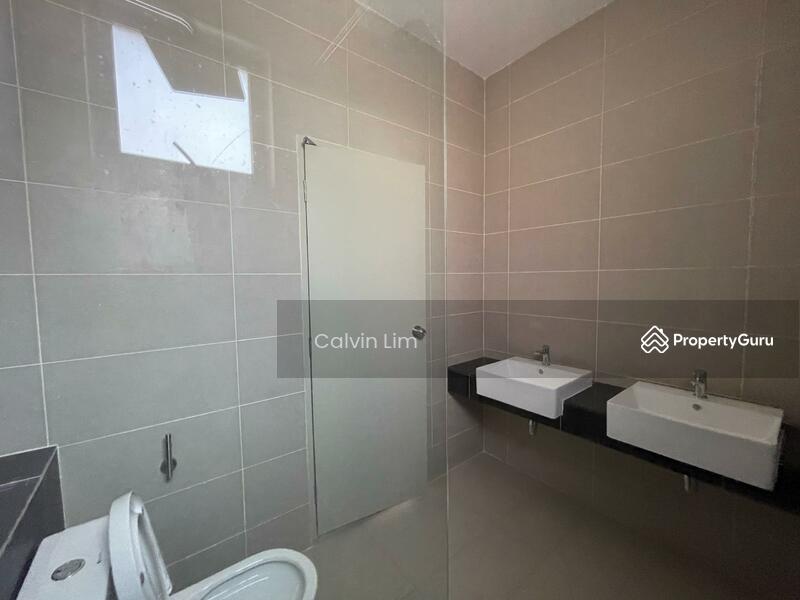 2-storey Terraced House for Sale in Setia Indah 9 (Setia Alam) - Calvin Lim - PropertyGuru.com.my