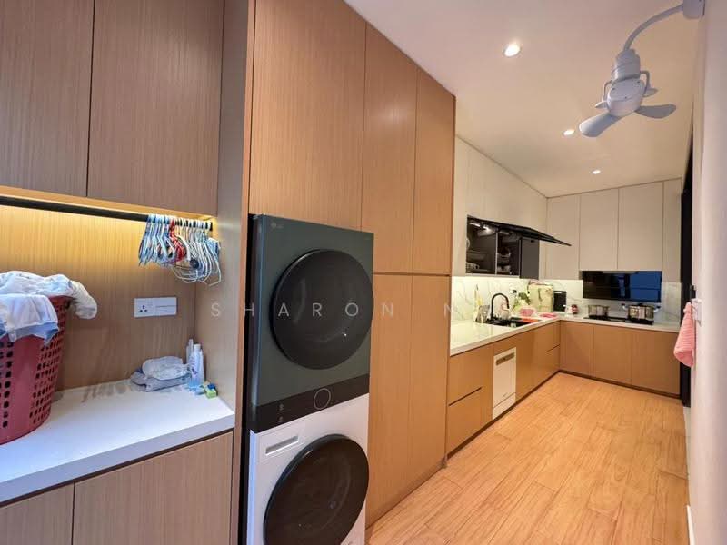 Rumah Kluster untuk Dijual di Taman Mutiara Mas (Skudai) - Sharon Ng - Kitchen - PropertyGuru.com.my