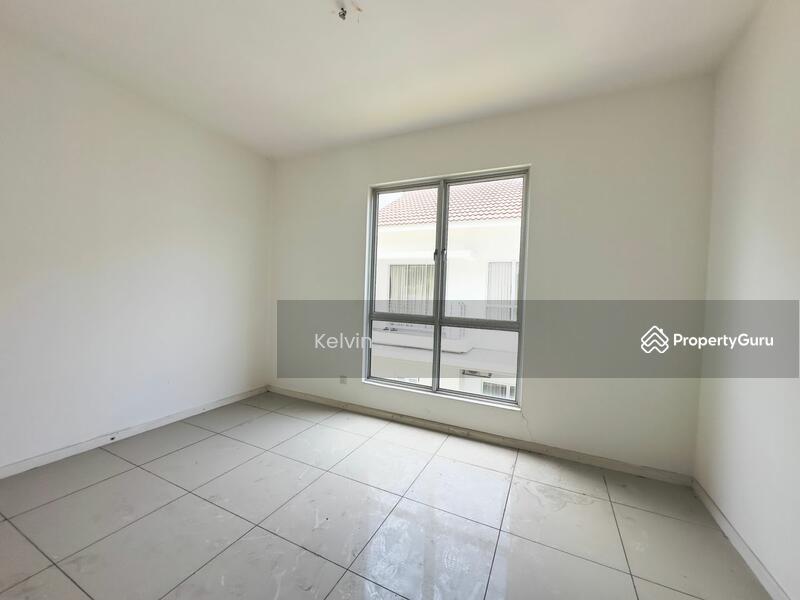 For Sale - Corner 3 Sty Emerald Garden Kota Emerald Bandar Country Homes Anggun Rawang