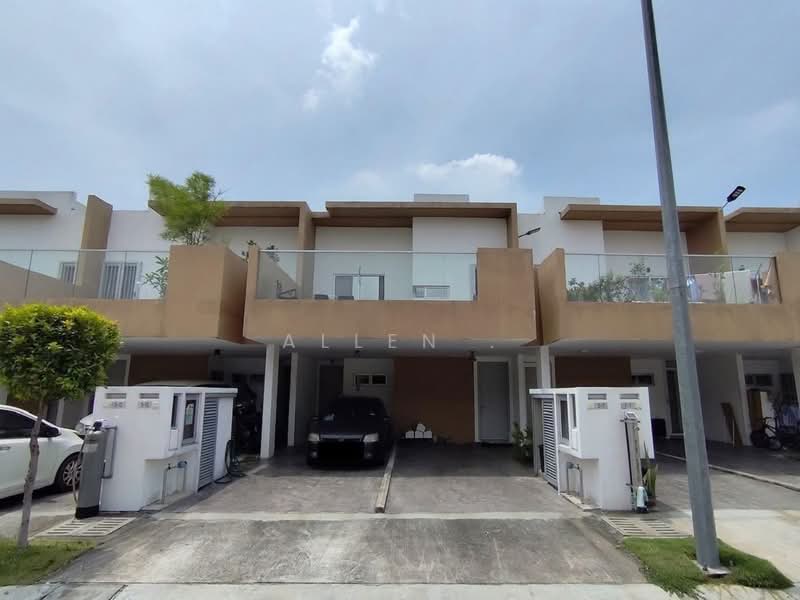 Townhouse for Sale in Cybersouth (Dengkil) - Allen . - Exterior - PropertyGuru.com.my