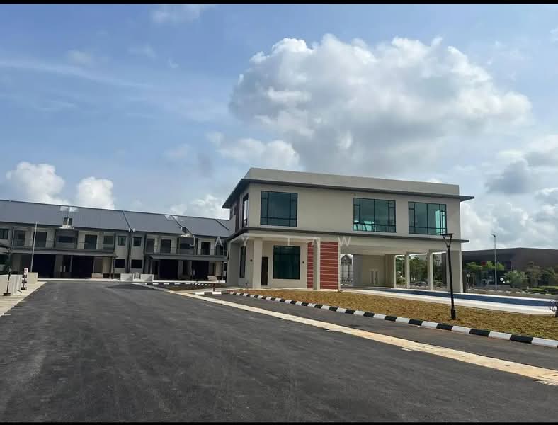 For Sale - Townhouse at Batu Kawah New Township