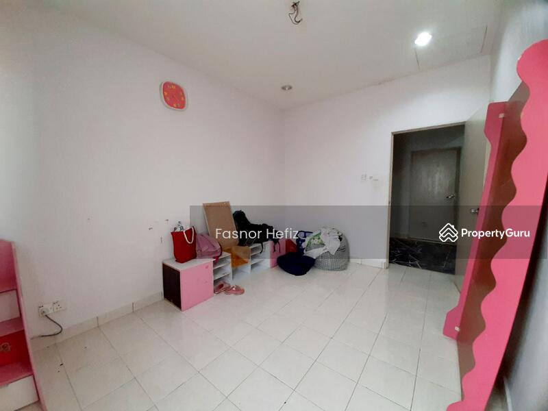 Untuk Dijual - Vista Emas, Taman Universiti