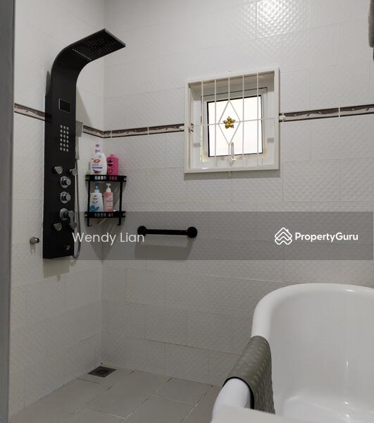 Master Ensuite
