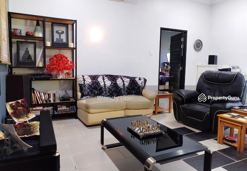 Comfortable Lounge