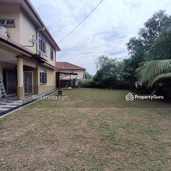 For Sale - Taman Dahlia 3, Bandar Baru Salak Tinggi