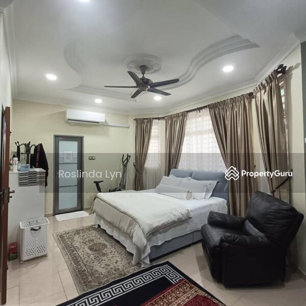 For Sale - Taman Dahlia 3, Bandar Baru Salak Tinggi