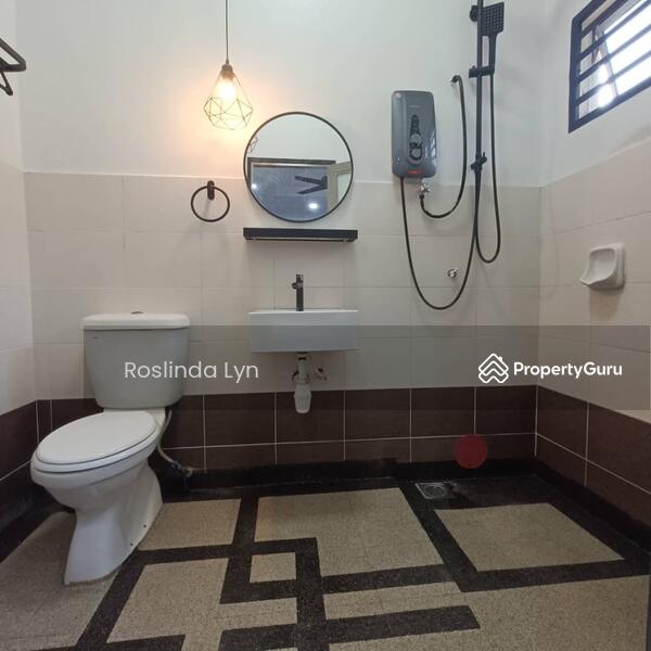 For Sale - Taman Dahlia 3, Bandar Baru Salak Tinggi