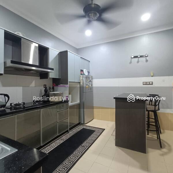 For Sale - Taman Dahlia 3, Bandar Baru Salak Tinggi