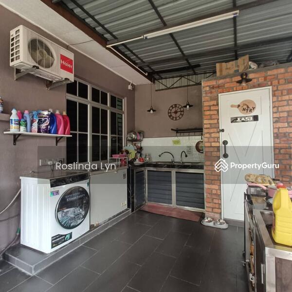 For Sale - Taman Dahlia 3, Bandar Baru Salak Tinggi