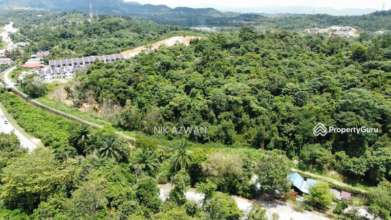Untuk Dijual - (Freehold, Tepi Jalan Besar) Tanah Pembangunan 3.52 Ekar, Bandar Baru Salak Tinggi, Sepang