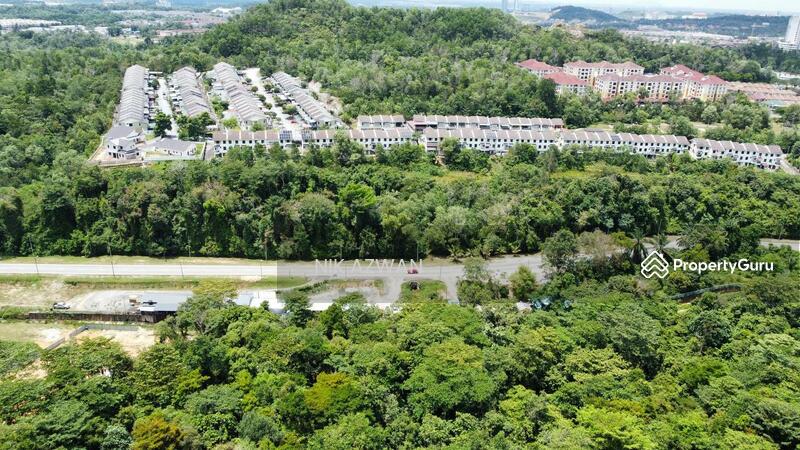Untuk Dijual - (Freehold, Tepi Jalan Besar) Tanah Pembangunan 3.52 Ekar, Bandar Baru Salak Tinggi, Sepang