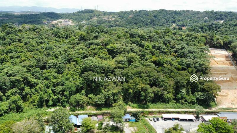 Untuk Dijual - (Freehold, Tepi Jalan Besar) Tanah Pembangunan 3.52 Ekar, Bandar Baru Salak Tinggi, Sepang
