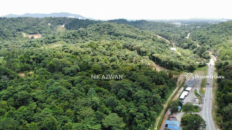 Untuk Dijual - (Freehold, Tepi Jalan Besar) Tanah Pembangunan 3.52 Ekar, Bandar Baru Salak Tinggi, Sepang