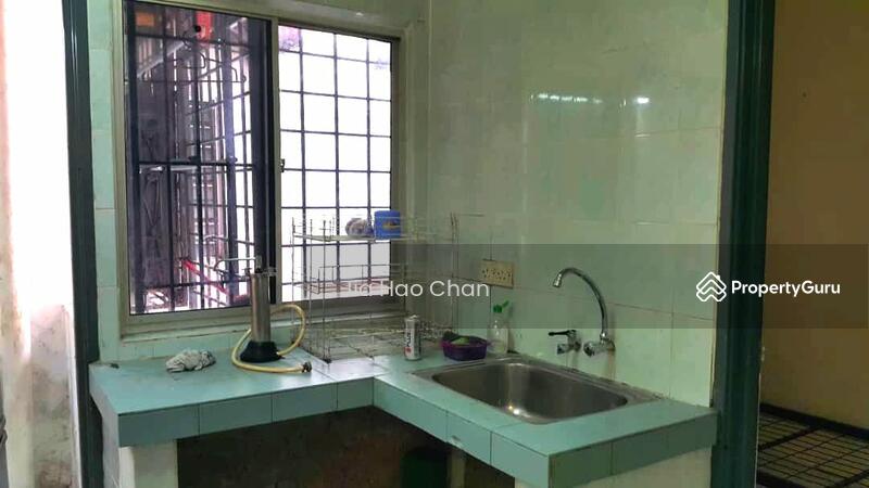 For Sale - Taman Pinggiran Putra