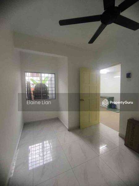 Rumah Teres untuk Dijual di Bandar Country Homes (Rawang) - Elaine Lian - PropertyGuru.com.my