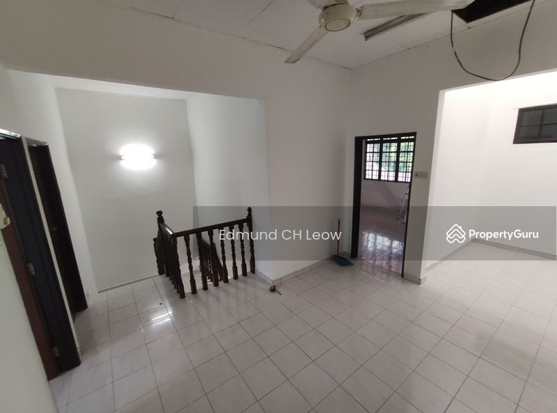 Untuk Disewa - Terrace house at Taman Selayang Jaya