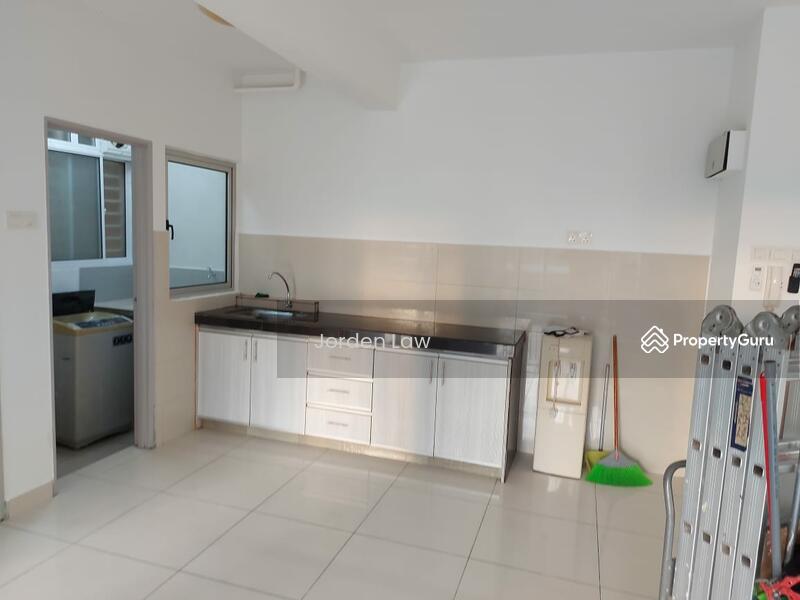 Untuk Dijual - Livia Residence @ C180