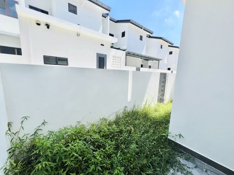 2-storey Terraced House for Sale in Sepang (Selangor) - Alif Saad - PropertyGuru.com.my