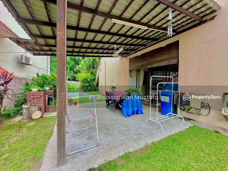Untuk Dijual - Semi-D house at Taman Sri Ukay
