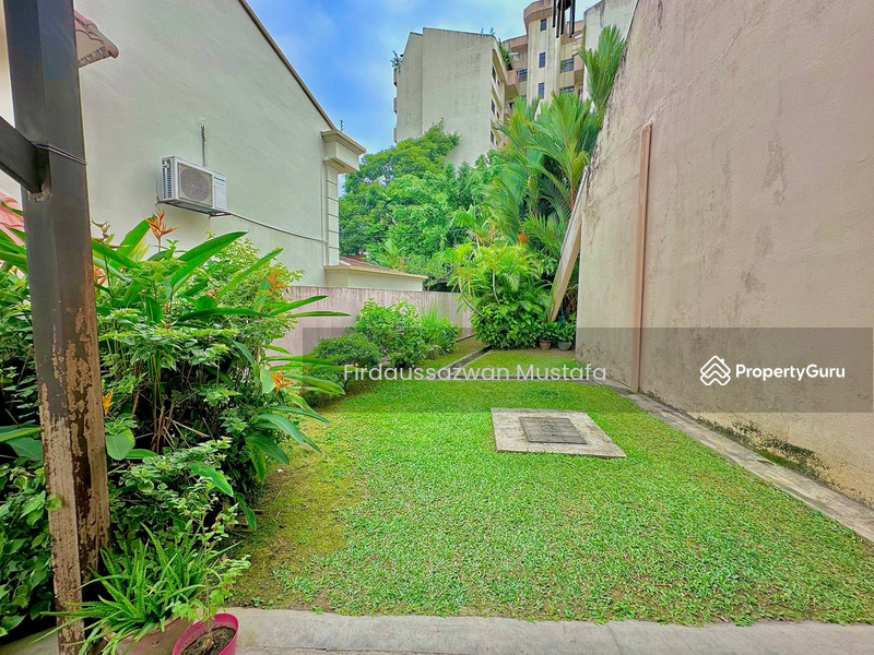 Untuk Dijual - Semi-D house at Taman Sri Ukay