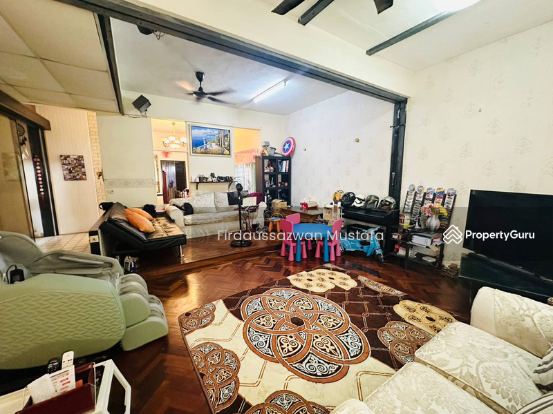 Untuk Dijual - Semi-D house at Taman Sri Ukay