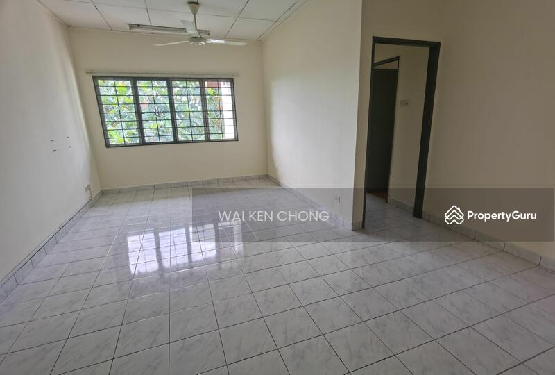 For Sale - Paradesa Tropica