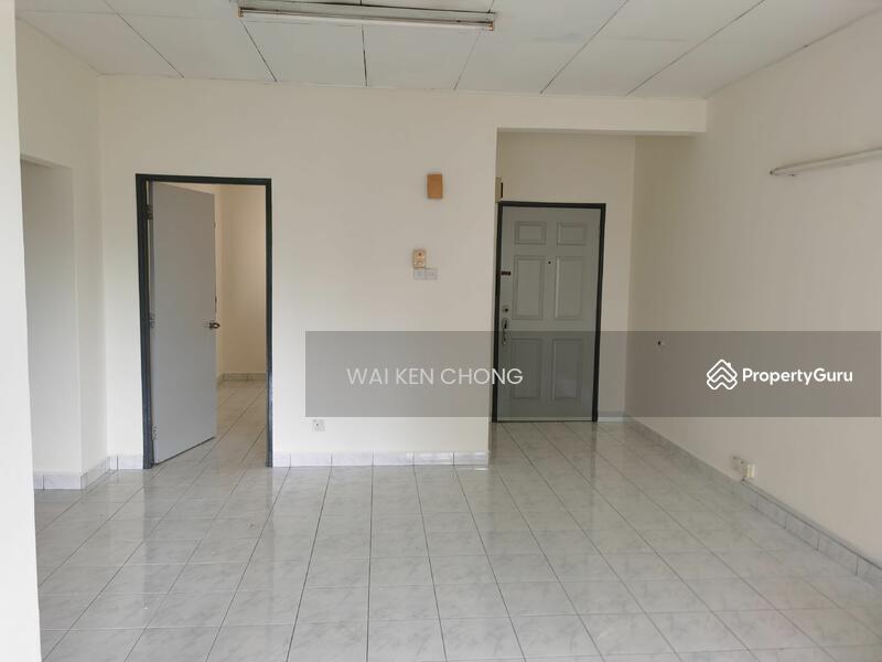 For Sale - Paradesa Tropica