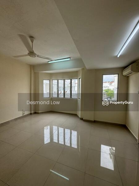 For Rent - Sommerset Close