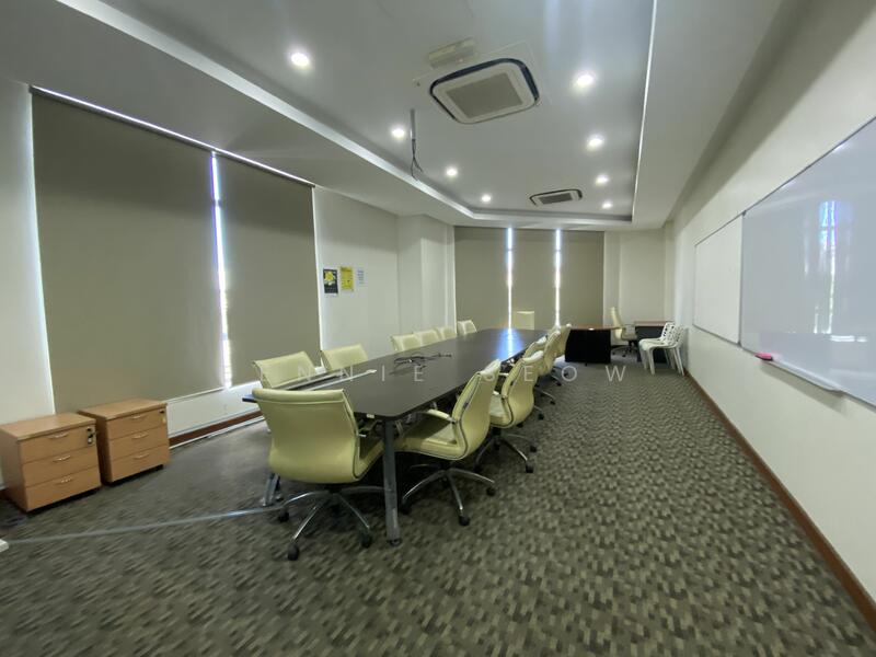 Untuk Disewa - The One