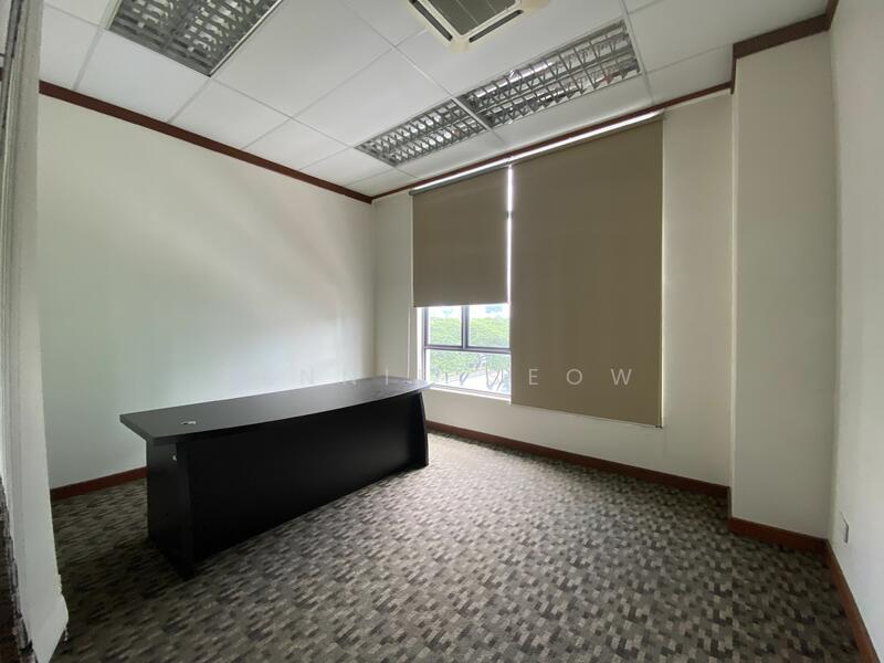 Untuk Disewa - The One