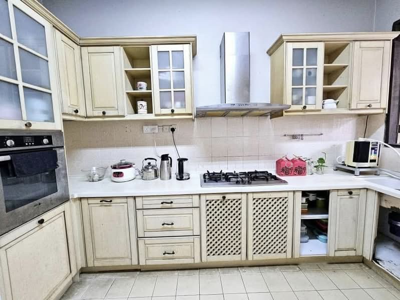 Rumah Teres 2-Tingkat untuk Dijual di Kota Damansara (Selangor) - Solha Binti Mohd Yusoff - Kitchen - PropertyGuru.com.my